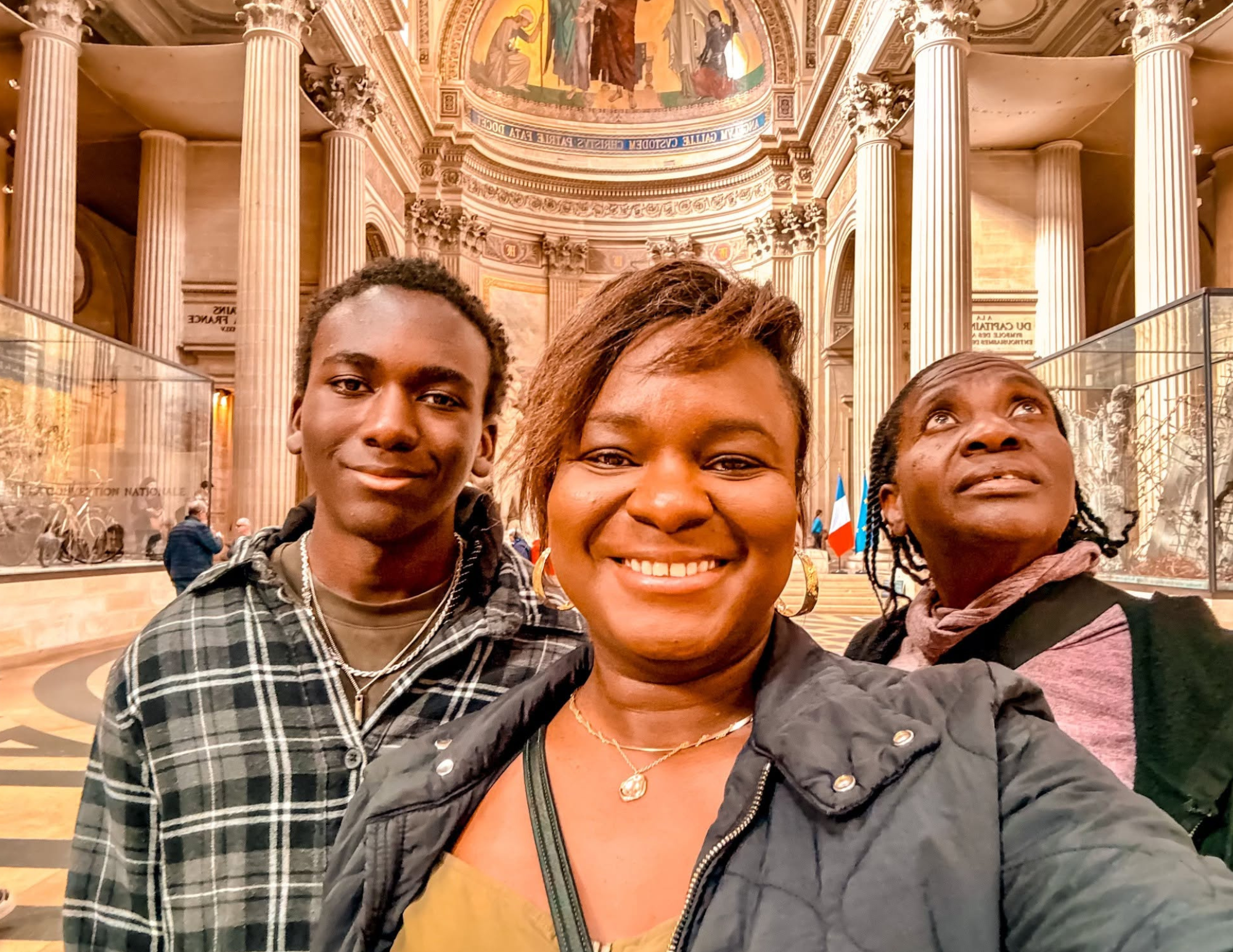 Panthéon Paris Guide (3).png